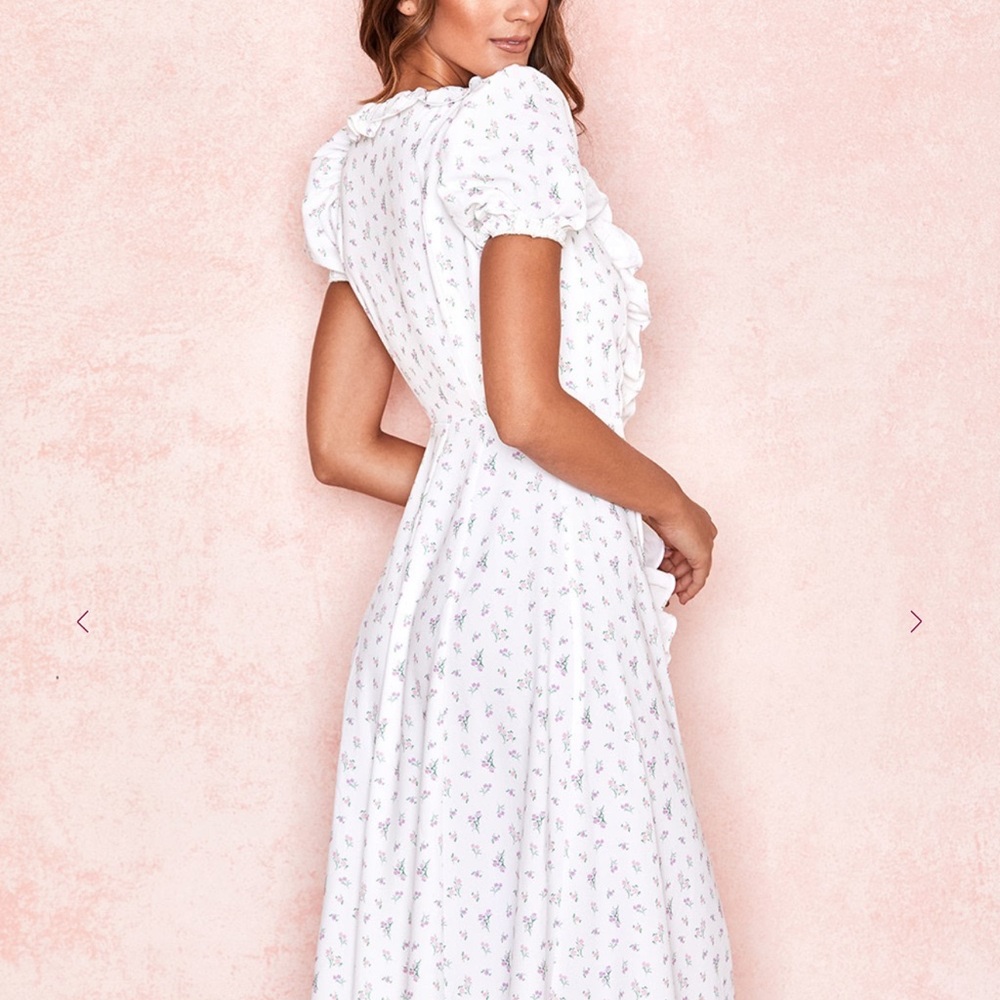 Elegant White Floral Dress Lina House of CB Small - Picture 8 of 12